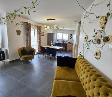 Les Hauts de Saint-Aubin Apartamento | Cozy Family