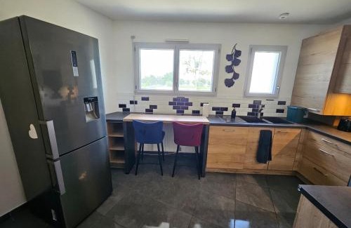Les Hauts de Saint-Aubin Apartamento | Cozy Family
