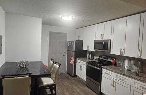Greater Valley Brook Apartamento | Cozy, family-friendly 1 bedroom apartment with WiFi in North Decatur