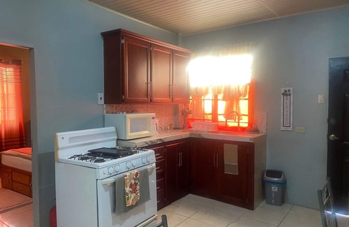 Penal-Debe Apartamento | Cozy, family-friendly 2-bedroom apartment- Near Brian Lara & C3 mall