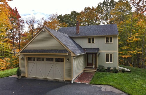 Meredith Casa | Cozy family friendly home in the lakes region with outdoor cedar sauna
