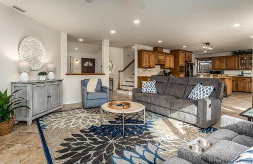 Olde Carlsbad Casa | Cozy Family Getaway home