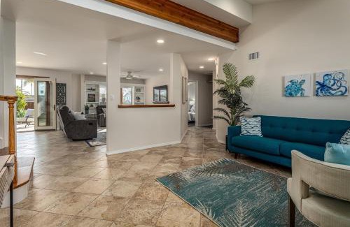Olde Carlsbad Casa | Cozy Family Getaway home
