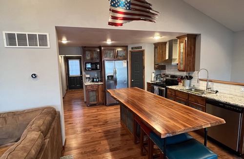 Rocky Mount Casa | Cozy family home, beautiful views, private dock and open boat slip!