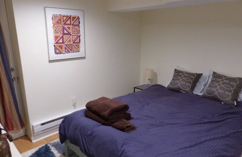 Brookland Casa | Cozy family home with spacious yard and easy access to Metro.