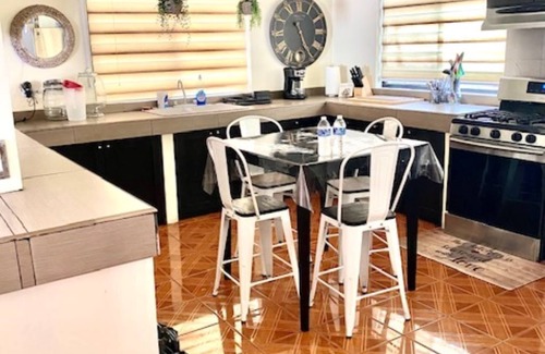 Ensenada Casa | Cozy family home with studio 10-15 min from tourist entertainment