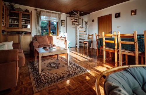 Majsperk Casa | Cozy family place 'Hiša Grozdek' - Gruškovec 40A