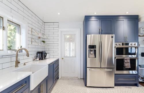 Prince Edward Casa | Cozy family waterfront retreat recently renovated