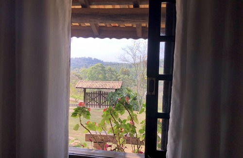 Mairinque Casa | Acogedora granja para disfrutar de la naturaleza y la seguridad.