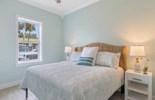 Sebastian Apartamento | Cozy first floor waterside condo