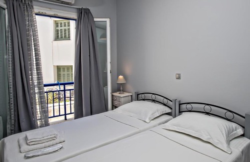 Tinos Town Apartamento | Cozy flat in Tinos
