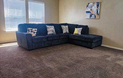Converse Casa | Cozy Four Bedroom Residence In Converse