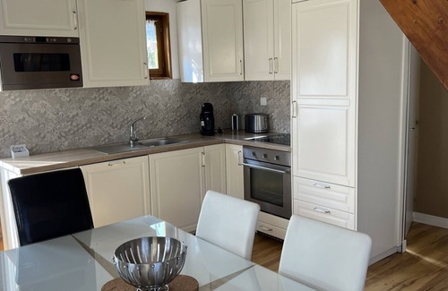 Merville-Franceville-Plage Chalet De Esquí | Chalet de 78m² avec Jardin Privé, Proche Plage et Commerce, 3 Chambres pour 6 Personnes
