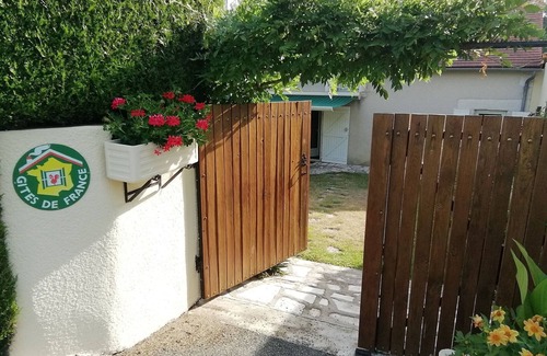 Saint-Hilaire-sur-Benaize Cabaña | Gîte Confortable avec Jardin et Pêche Privée - Saint-Hilaire-sur-Benaize