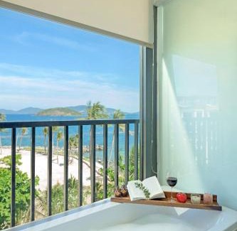 Nha Trang Apartamento | Cozy Front Beach House wid Private Beach