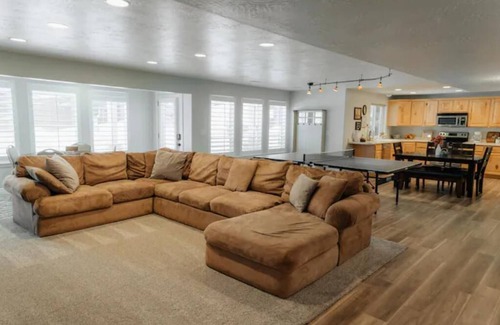 Mountain Green Apartamento | Cozy Full Basement Getaway in Mountain Green