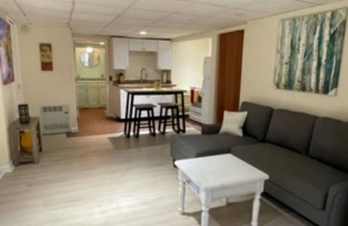 Prides Crossing Apartamento | Cozy fully equipped studio minutes from downtown Salem