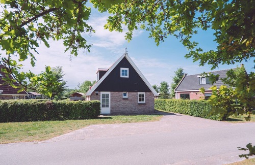 Bant Casa | Cozy Furnished House with Garden near Nature Reserve