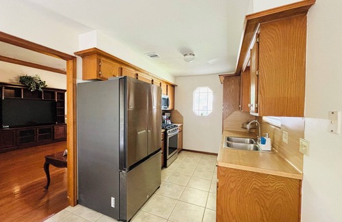 Pasadena Casa | Cozy Garden Stay in Pasadena Near Shops, Dining & Attractions