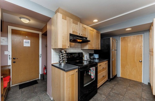 Hastings Casa | COZY GARDEN SUITE ON TRINITY STREET