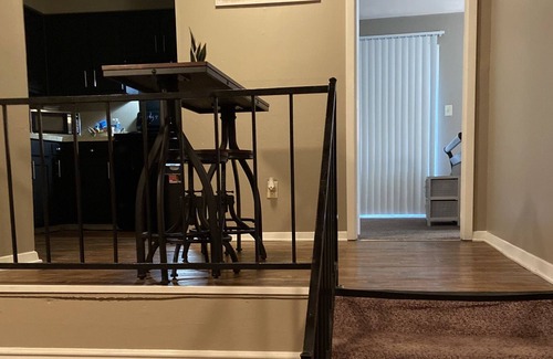 Fondren Apartamento | Cozy Gated 1-Bedroom Apartment