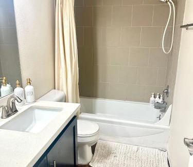 Old Pasadena Apartamento | Cozy Gem Near Old Town Pasadena