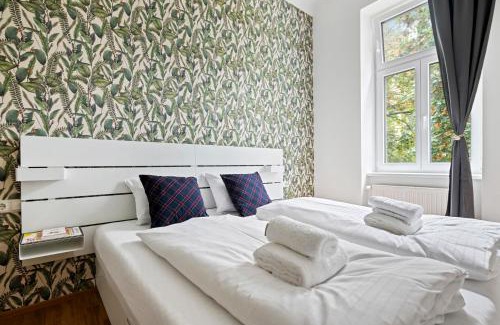 Funfhaus Apartamento | Cozy, generous City Apartment - 10 min to city-centre - Contactless 24h Check-In