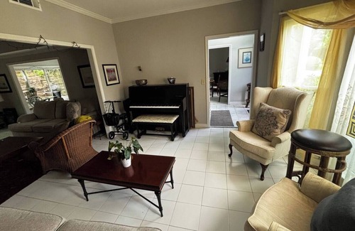 Johns Creek Casa | Cozy get away