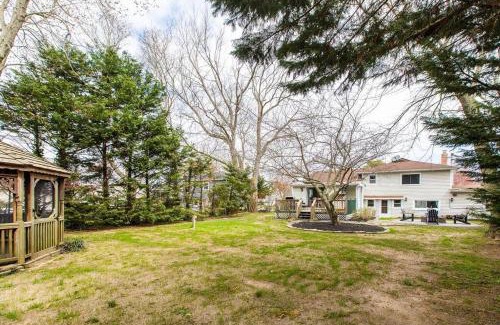 Lower Township Casa | Cozy getaway - 5 min drive to beach
