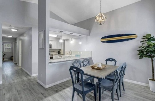 Jacksonville Beach Casa | Cozy Getaway - Close to Beach Fun and Mayo Clinic!