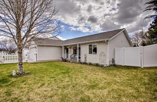 Coeur d'Alene Casa | Cozy Getaway with Yard and Patio 4 Mi to Hayden Lake!