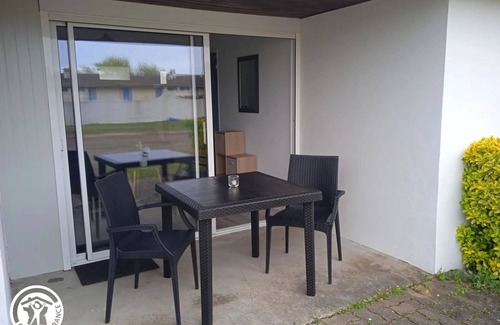 Saint-Michel-en-l'Herm Cabaña | Gîte cosy entre plages et marais avec terrasse, tout inclus pour 2 personnes