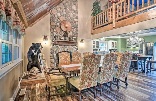 Branson Casa | Cozy glam Branson area private pool/ hot tub