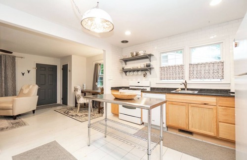 Old Irving Park Casa | Acogedor Golden Gate Cutie