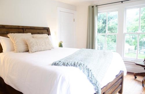 Gordonsville Casa | Cozy Gordonsville Cottage on Main Street