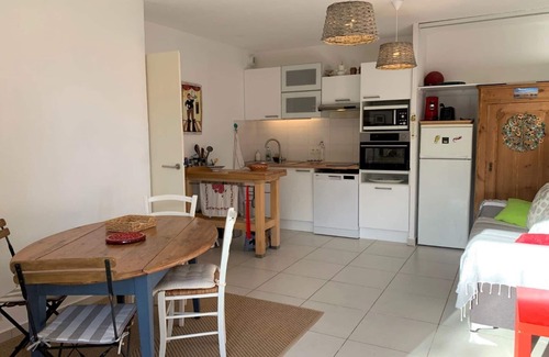 Bouzigues Apartamento | Playa y tranquilidad: Apartamento en jardín, 2 CLAVES, Bouzigues