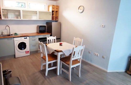 Rastatt Casa | Cozy guest house by the park, 2 Zimmer Maisonette inkl. Küche, Arbeitsplatz, Parkplatz
