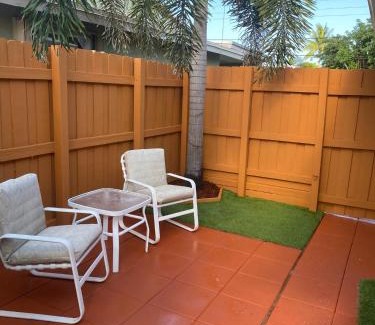 Pompano Beach Casa | Cozy Guest Room
