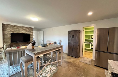Pisgah Forest Casa | Cozy guest suite in Pisgah Forest with great access to the outdoors