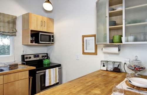 Mount Wilson Cabaña | Cozy guesthouse in an urban nature