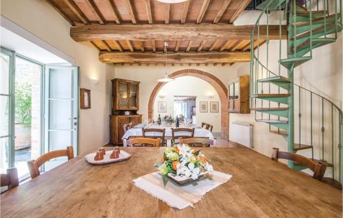 Sarteano Casa | Cozy Home In Sarteano -Si- With Kitchen