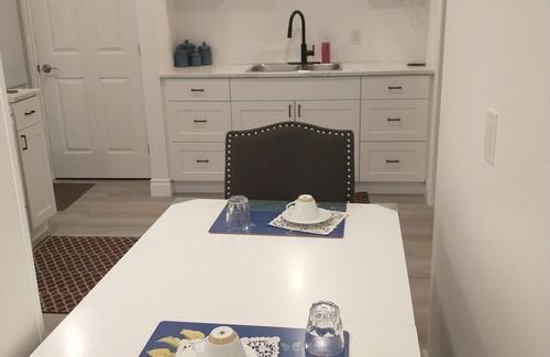 Amherstview Apartamento | Cozy Haven a place to rest after your outdoor adventures
