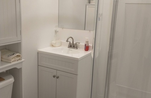 Amherstview Apartamento | Cozy Haven a place to rest after your outdoor adventures