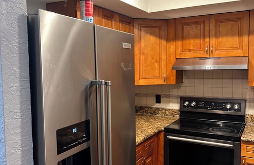 Fairvilla Casa | Cozy Haven w/ Premier Privacy 4bedrm
