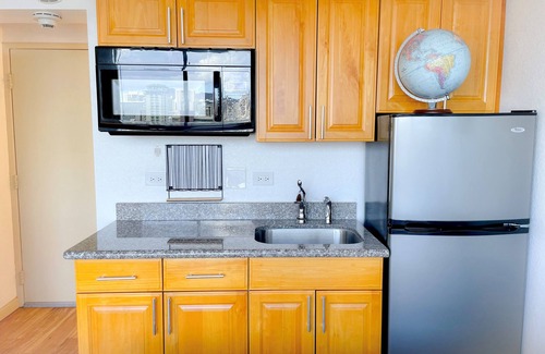Waikiki Condominio | Cozy Hawaiian Monarch Condo by RedAwning