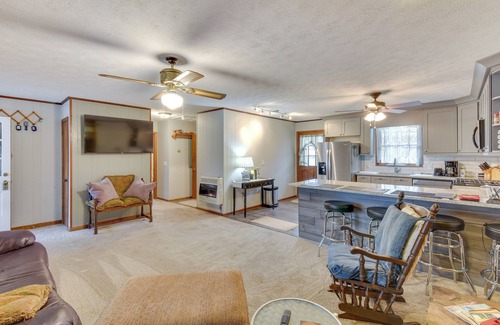 Hiawassee Cabina | Cozy Hiawassee Cabin - 4 Mi to Lake Chatuge!