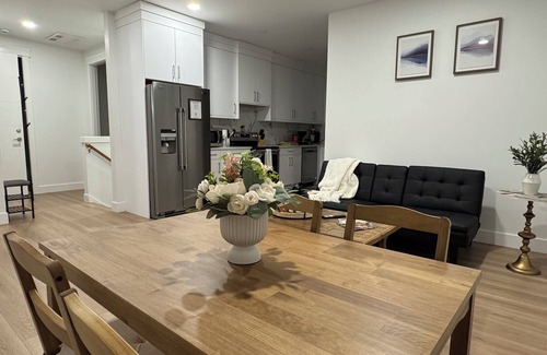 SeaTac Apartamento | Cozy Hidden Gem 2-bedroom apartment with AC, WiFi in pleasant SeaTac