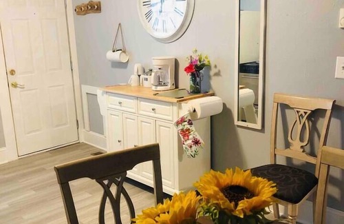 Deadwood Apartamento | Cozy hideaway on Main, Farmhouse Unit