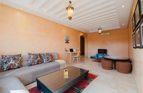 Camp El Ghoul Apartamento | Cozy Hideaway - Résidence Dyar Alkheir