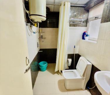 Solan Apartamento | Cozy hill view solan